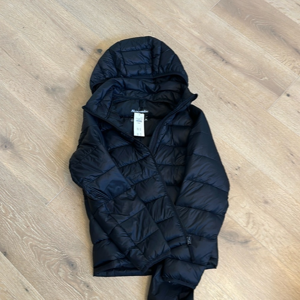 Abercrombie Lightweight Packable Puffer XS NWT